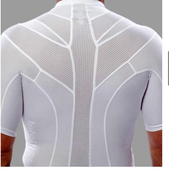 Intelliskin Top Posture Compression
Short Sleeve Tee Stretch V-Neck
Women M - Picture 4 of 9